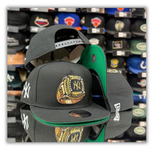 Load image into Gallery viewer, New York Yankees Champion Ring-950 AFrame Snapback
