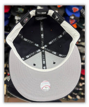 Load image into Gallery viewer, New York Yankees Navy/Grey UV(Classic-Wh Band)
