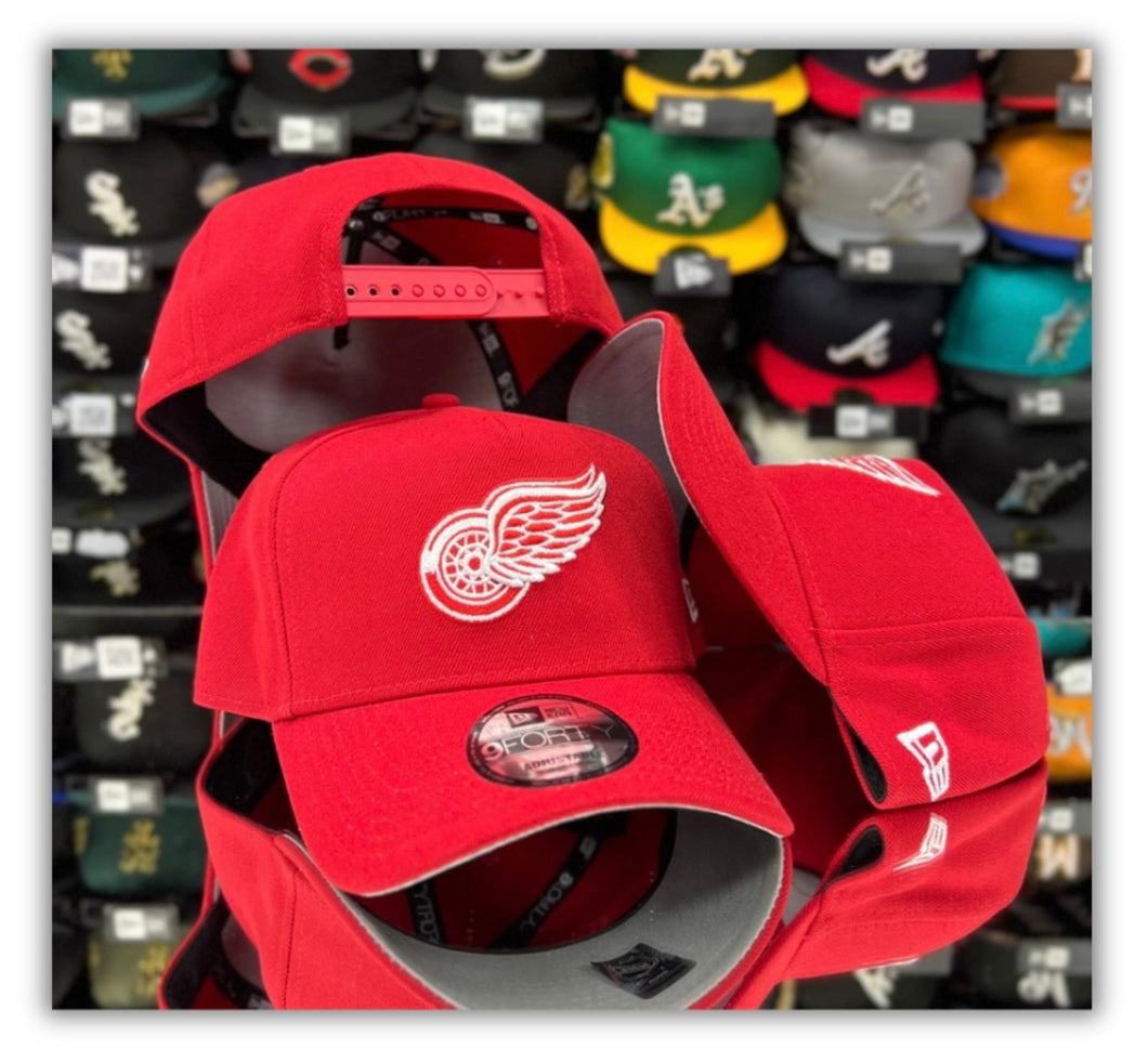 Detroit Red Wings Red-AFrame Snapback