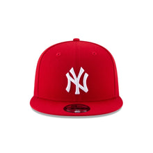 Load image into Gallery viewer, New York Yankees MLB Basic 9Fifty Snapback (Red)
