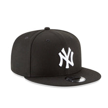 Load image into Gallery viewer, New York Yankees MLB Basic 9Fifty Snapback (Black/White)
