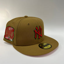 Load image into Gallery viewer, New York Yankees Tan/Pink UV-RESTOCKED
